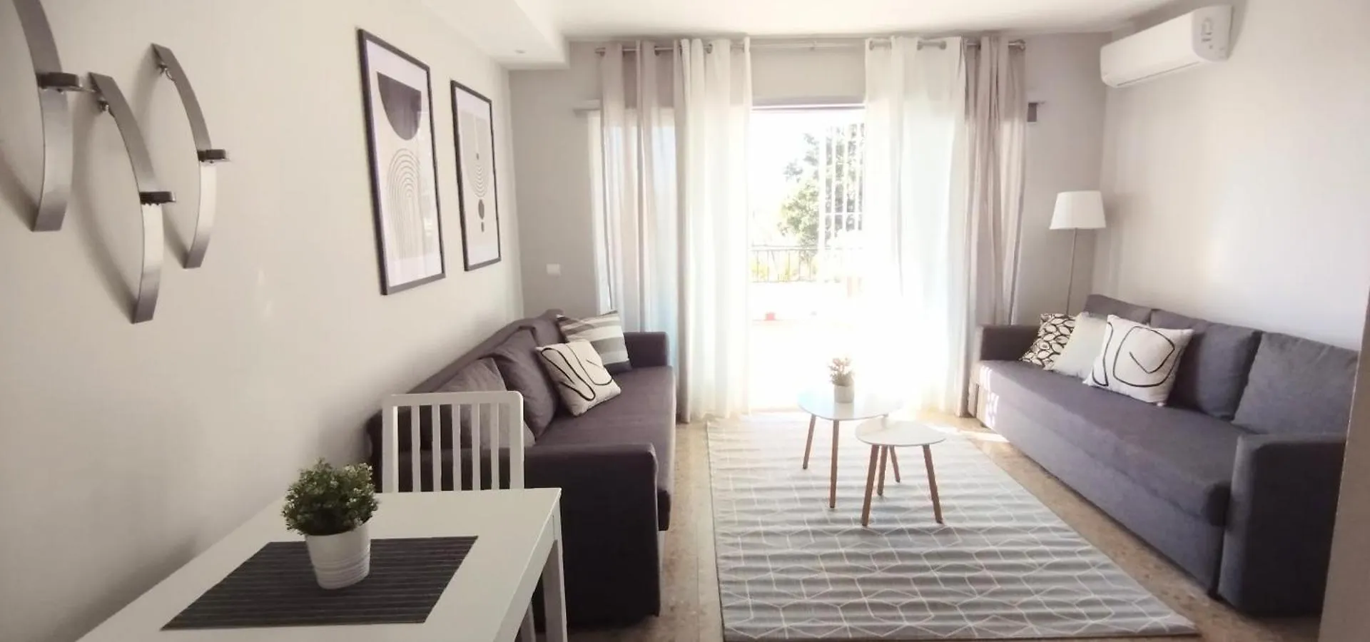 Apartamentos Los Condores Torremolinos España